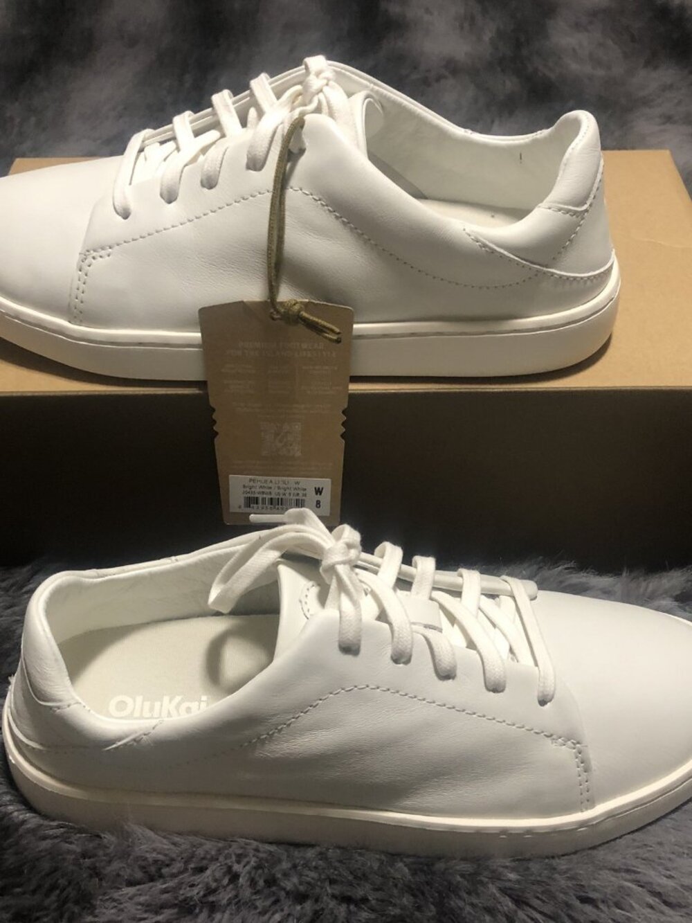 OluKai Women’s Pehuea Li ‘Ili Bright White Lace Up Shoes, Size 8, 20433-WBWB - Picture 2 of 5